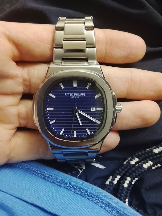 Часы наручные металлические