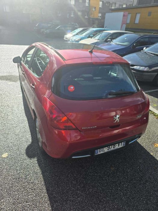 Mașină Peugeot de vanzare