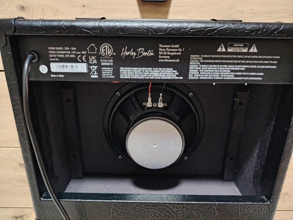 Amplificator chitară Harley Benton 20 R