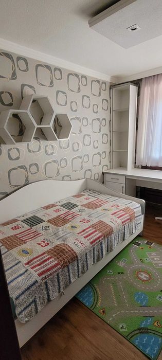 Сдаётся своя 3-х ком. квартира в центре города!