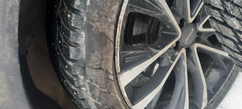 255 45 р 20 roadmarhc  вылезла грыжа