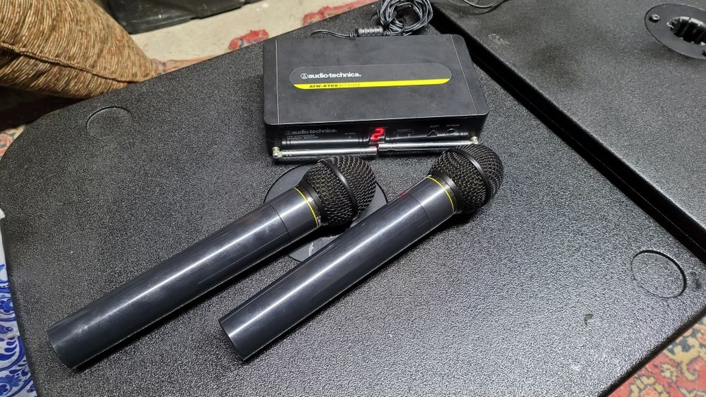 Микрофоны shure . Akg . Синхайзер