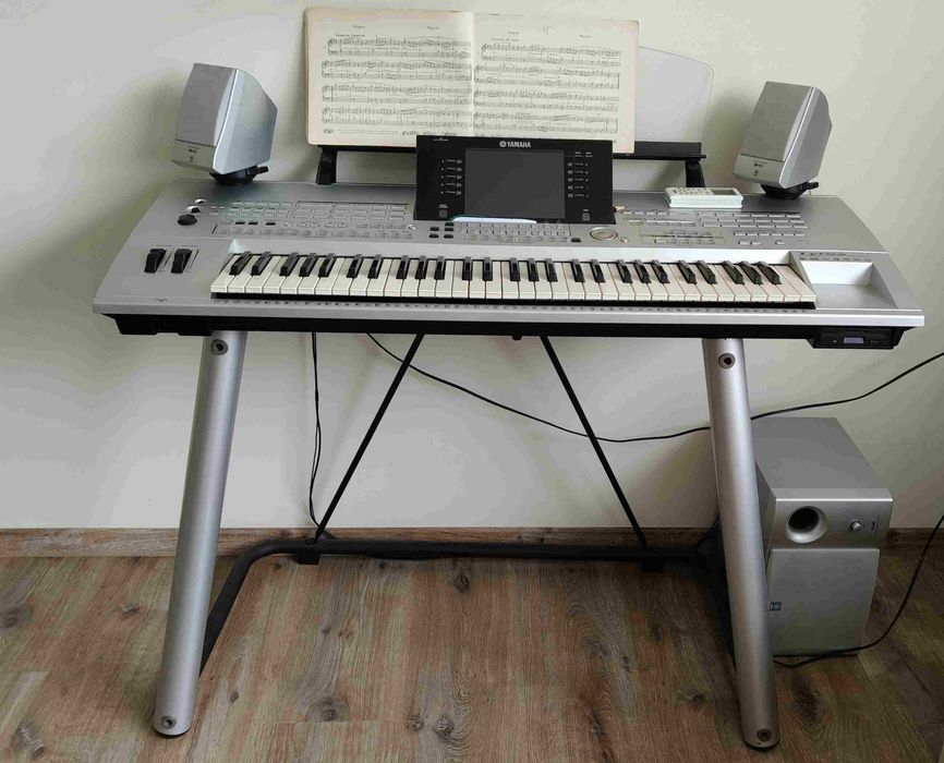синтезатор yamaha tyros 1