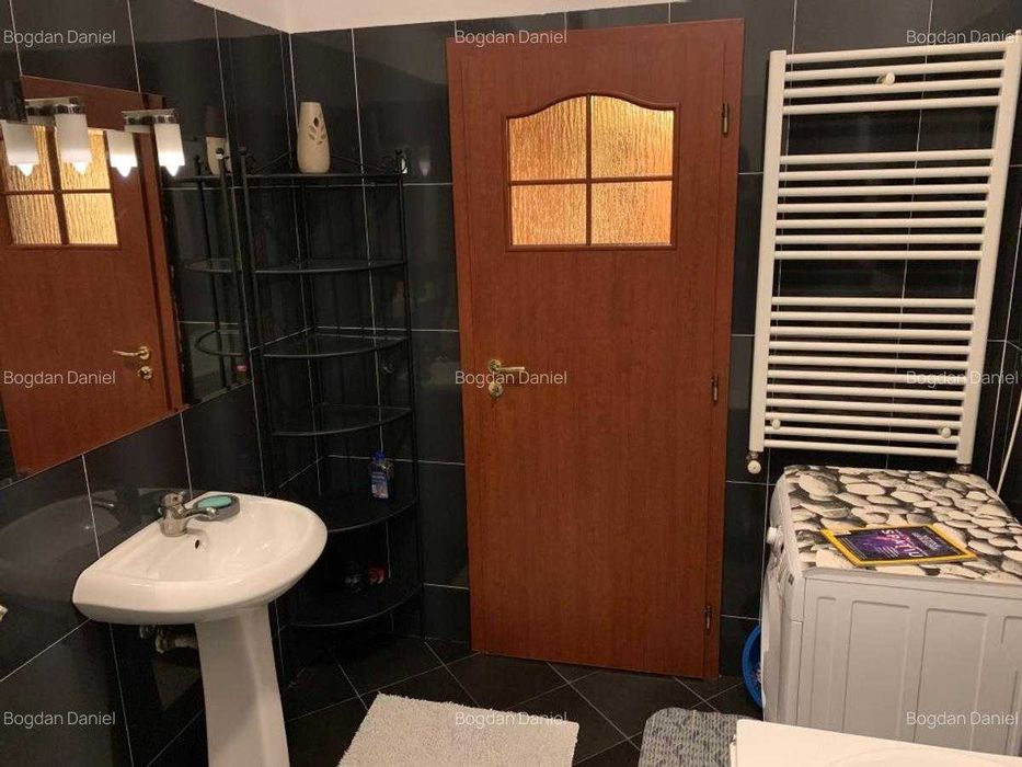 Vanzare garsoniera mobilata, utilata situata in Prelungirea Ghencea 45