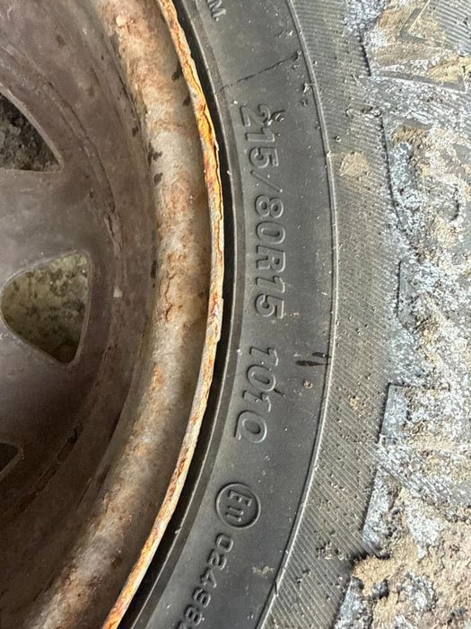 шины 215/80 R15 2 шт в