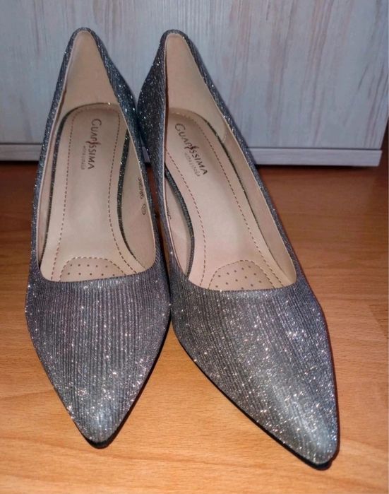 Pantofi stilletto argintii cu sclipici