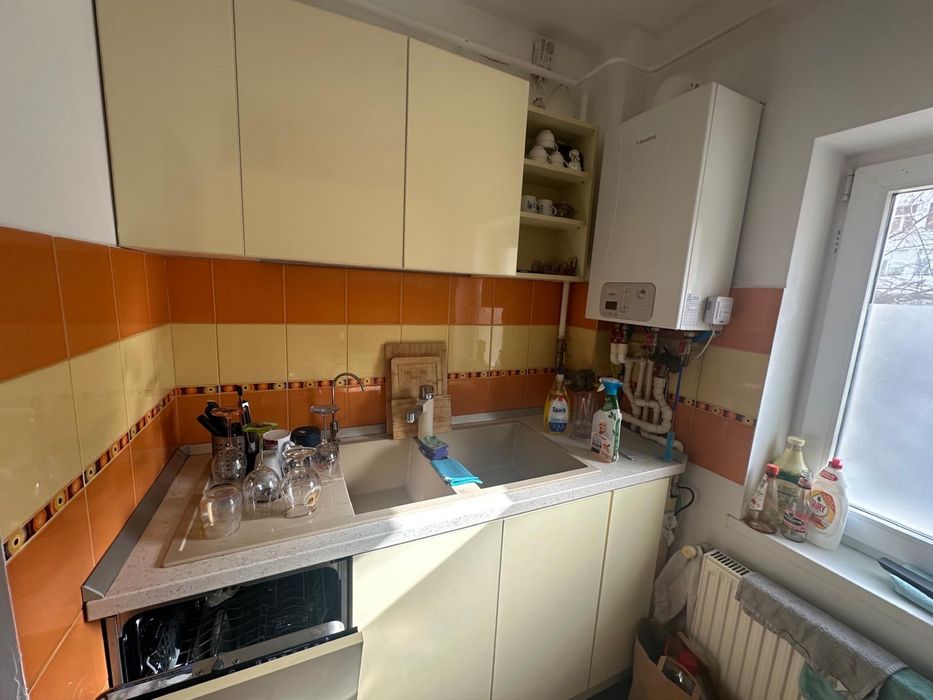 Apartament 4 camere - str. Babadag