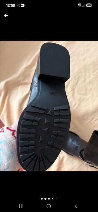 Продам новые сапоги Zara