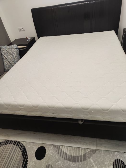 Saltea cu memorie de 5cm stare perfecta