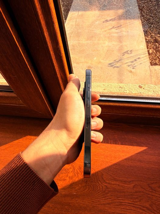 Iphone 13 pro ideal srochno sotiladi