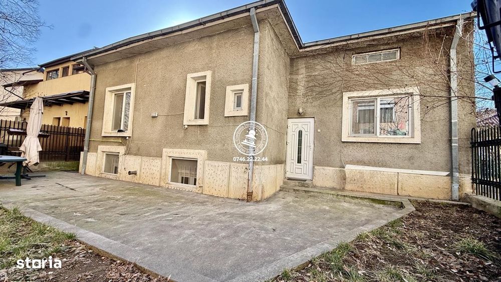 Vila  de vanzare  Copou,