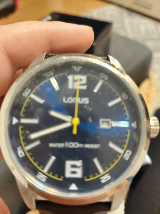 Vând colecție de ceasuri fossil, lorus,  casio, lee cooper  bărbați