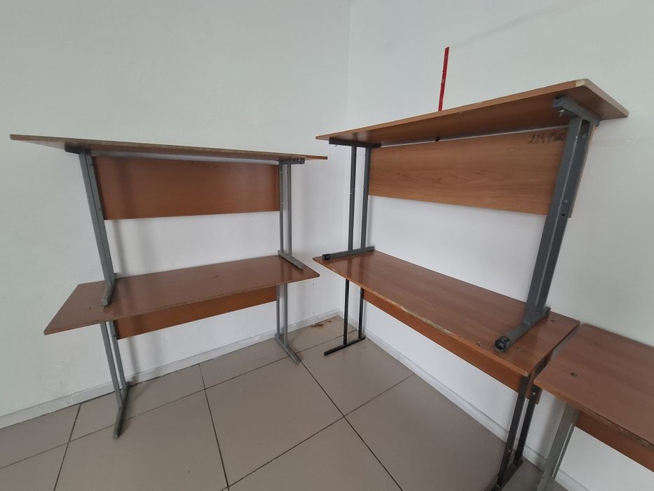 Продам столы ученические