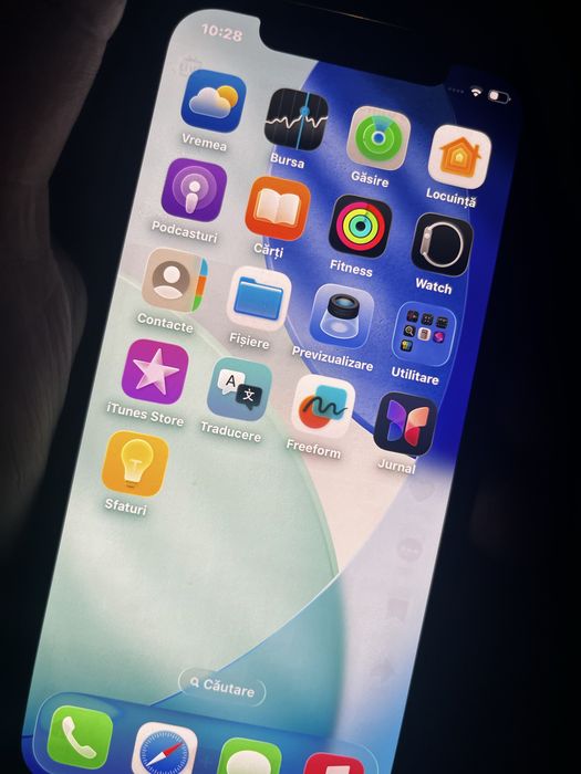 Iphone 12 pro detalii in privat