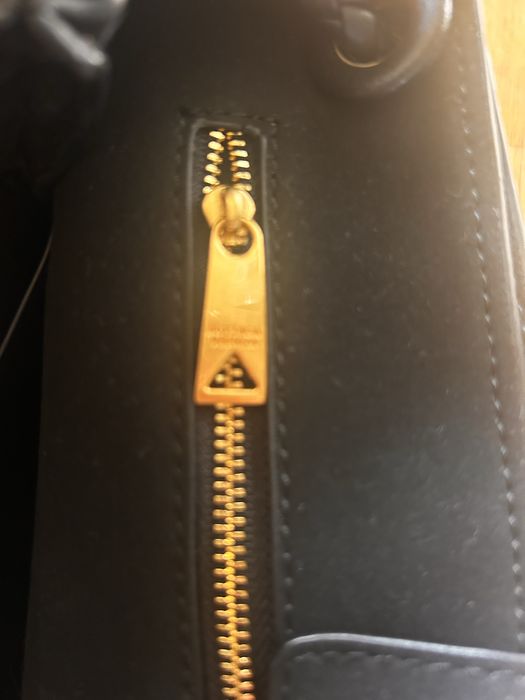 Bottega  Veneta чанта , черен велур