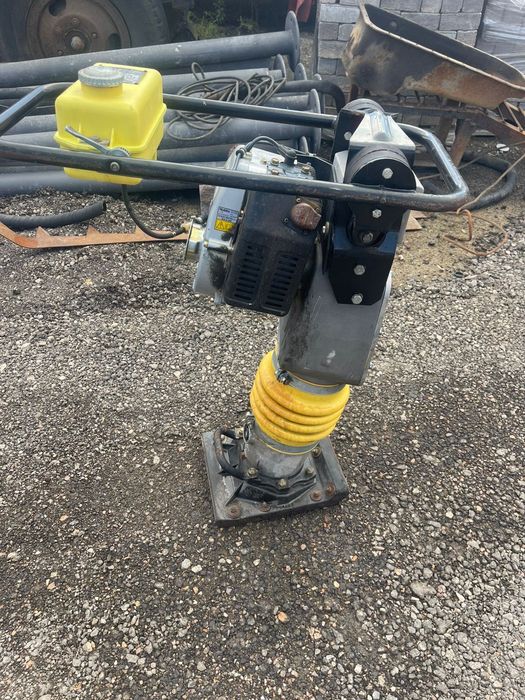 Трамбовки Robin 12D для грунта и тд