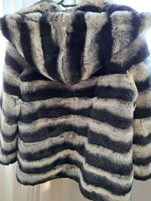 Haină  blană cu glugă
