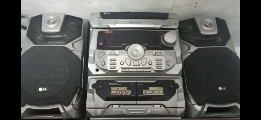 Продам муз.центр в хорошем состоянии