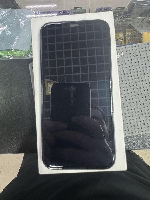 Продаже Айфон 12