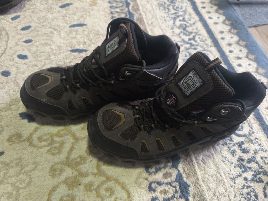 Ботинки трековые