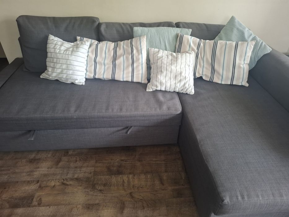 Разтегателен диван FRIHETEN