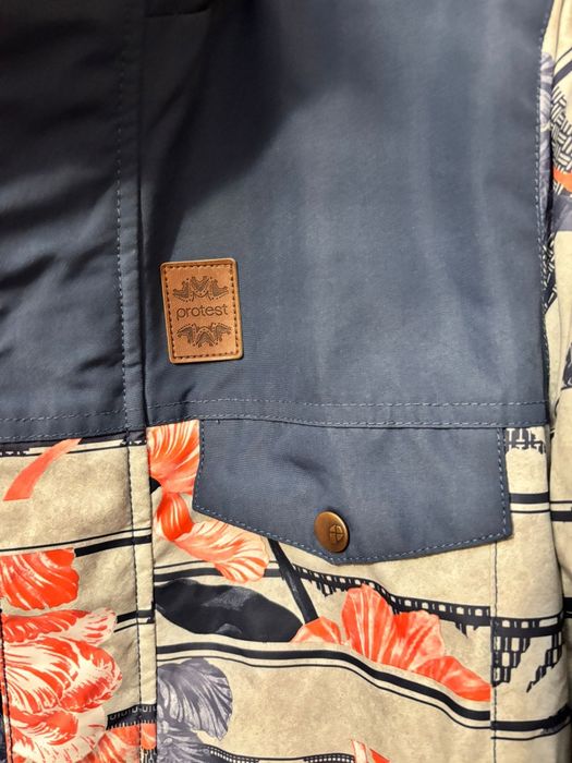 Costum ski fete Protest