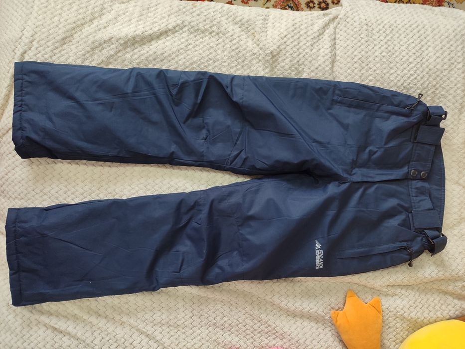 Продам лыжный костюм