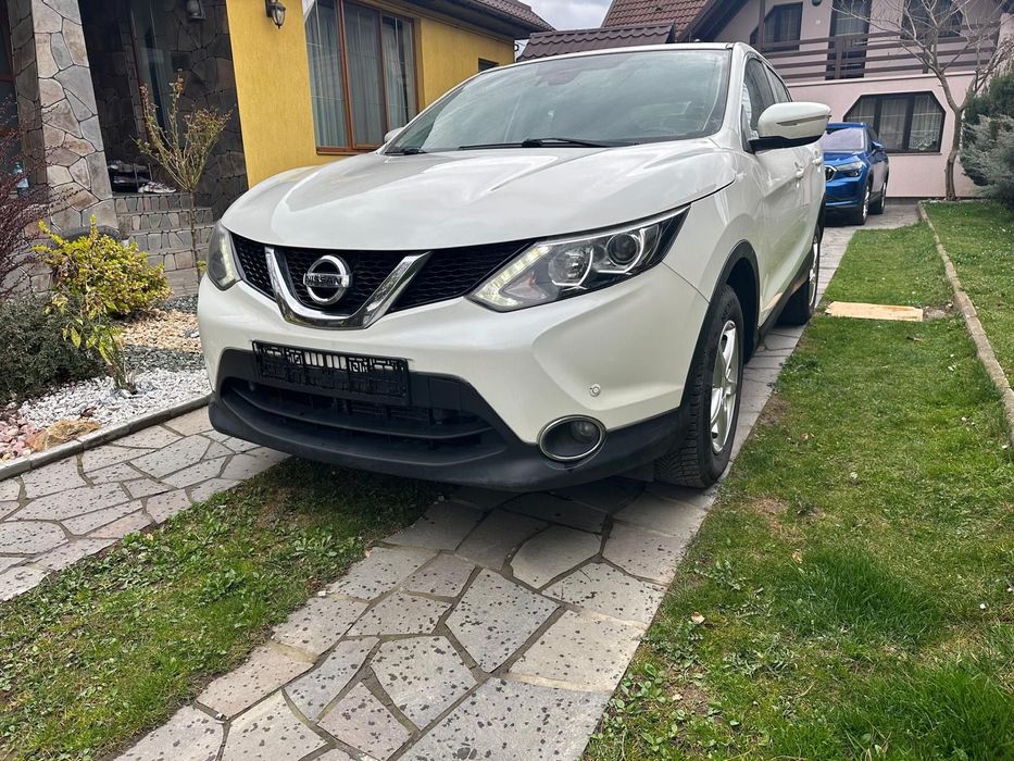Nissan Qashqai Nissan Qashqai, 1.6 dCI, 130 CP, automatic, Xenon, LED, kamera, navi