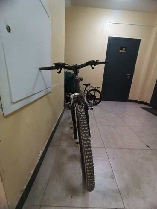 Продам сломанный велосипед