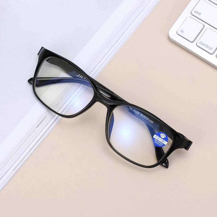 Отстъпка! Очила за компютър / телевизор / таблет