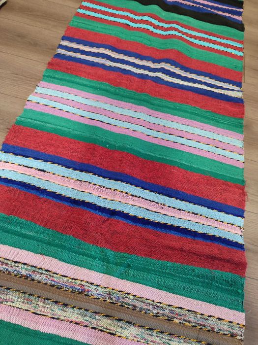 Ръчно тъкани черги/пътеки