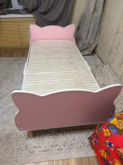 Продам кровать в отличном