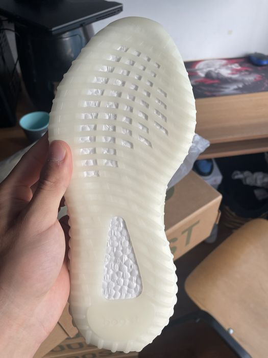 Yeezy Boost 350 Bone Mărimile 37 1/3