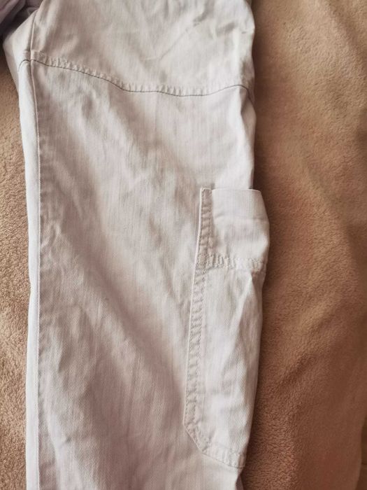 Pantaloni cargo Bershka damă, bej deschis, măr 36 – ca noi, streetwear