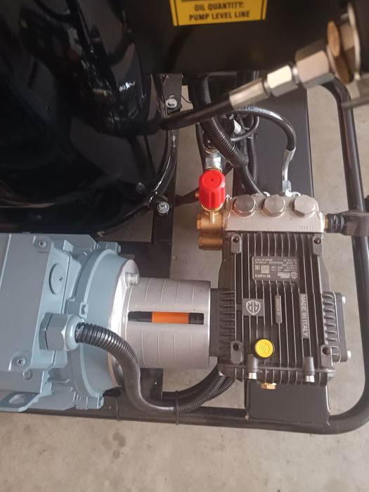 Професионална пароструйка 200 бара