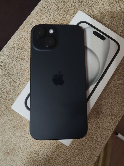 Продам IPhone 15