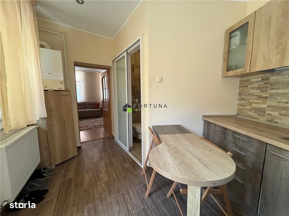 Casa cocheta, 2 camere mobilata si utilata, Centrul Istoric