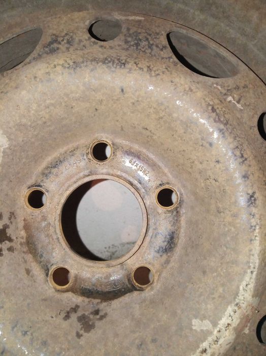 Гуми и джанти Зафира