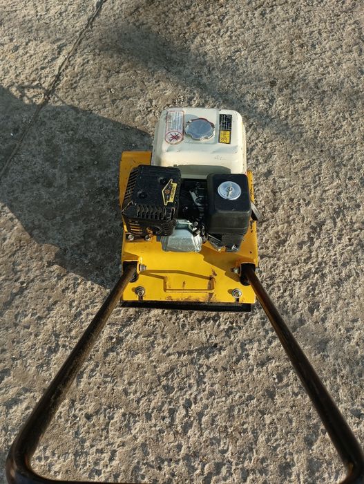 Трамбовка за настилки