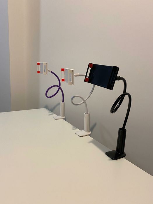 Vand 20 bucati suport tableta diverse culori