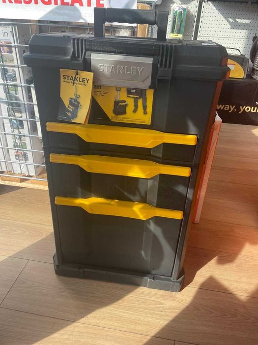 RESIGILAT - Atelier mobil Stanley pe roți STST1-70344