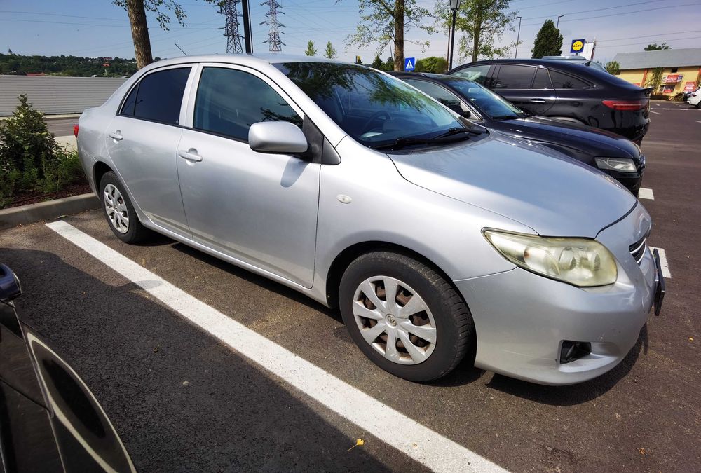TOYOTA Corolla 2009 — imagine 2