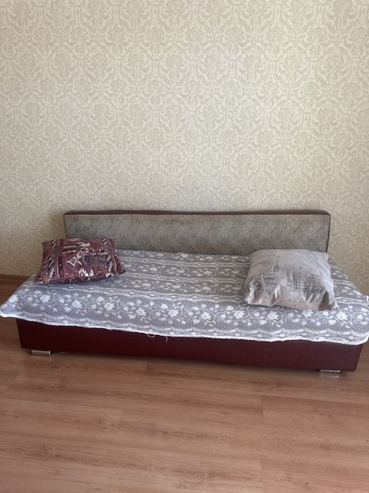 Отдам диван бесплатно самовывозом вашим