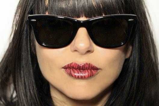 Hot Lips - tatuaje temporare de buze, pachet de 4 aplicari