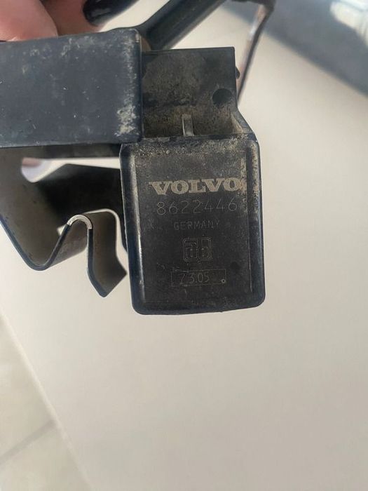 Cantar xenon Volvo XC90 2010 8622446