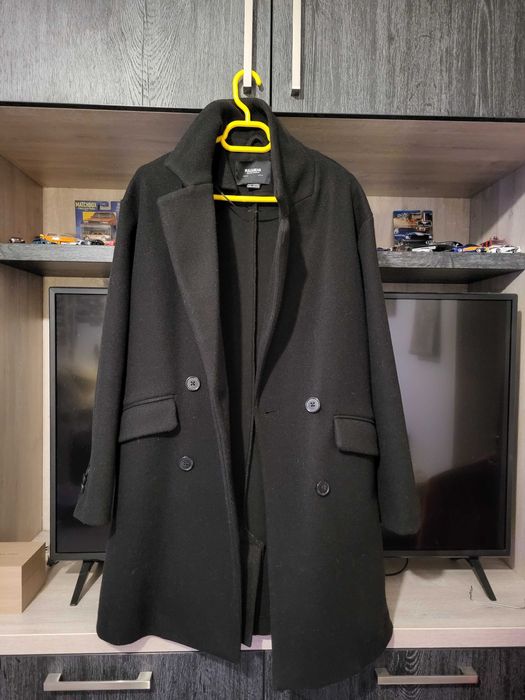 Palton negru Pull&Bear