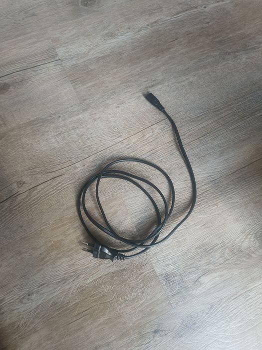 Vând PS5 slim disc edition