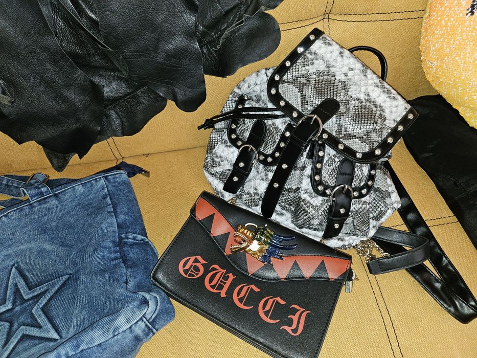 Сет от дамски чанти