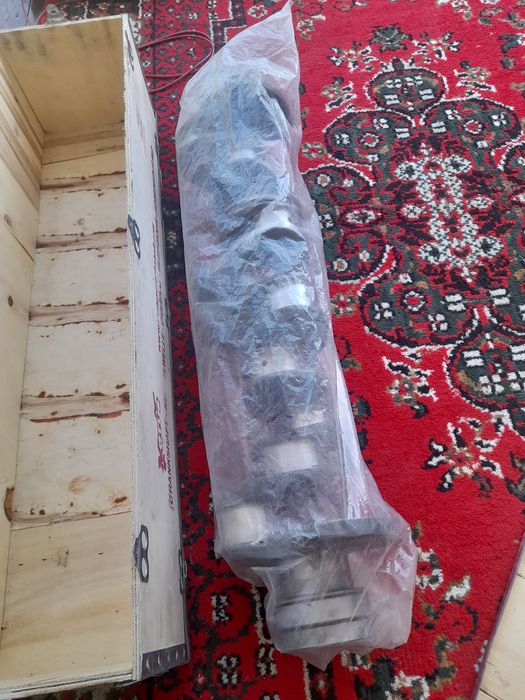 Каленвал исузу 10 тоналиг кладишларибилан