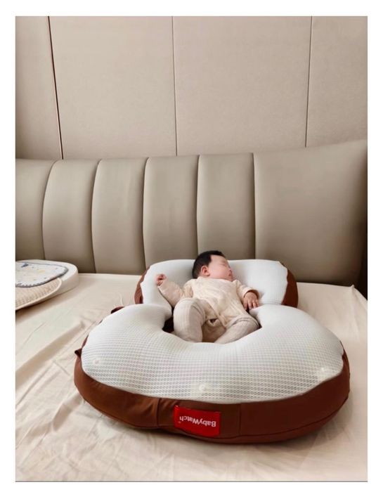 Подушка для кормления